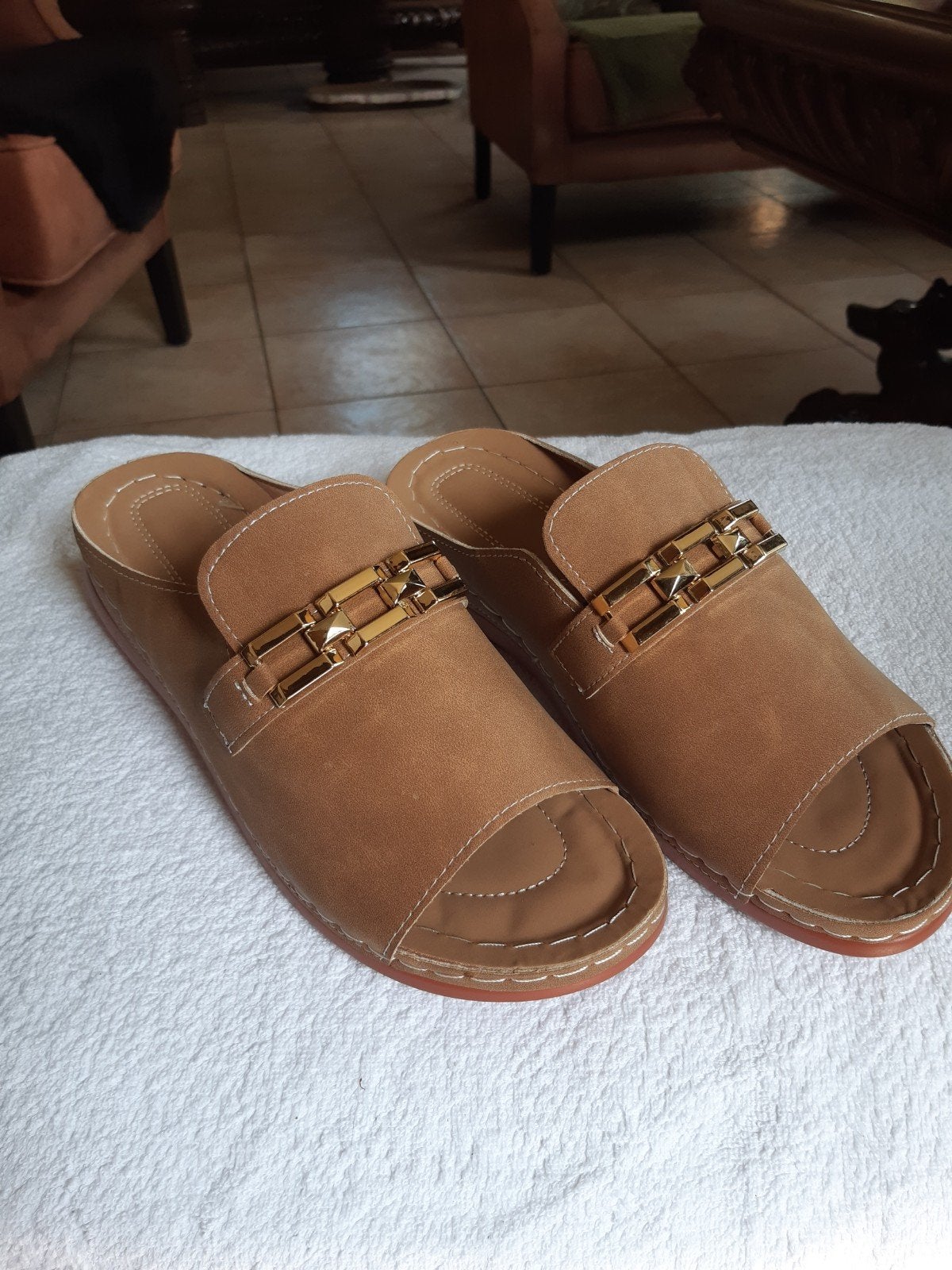 Sandalen slippers muiltjes maat 43, Overige kleuren, Nieuw, Onbekend, Sandalen of Muiltjes