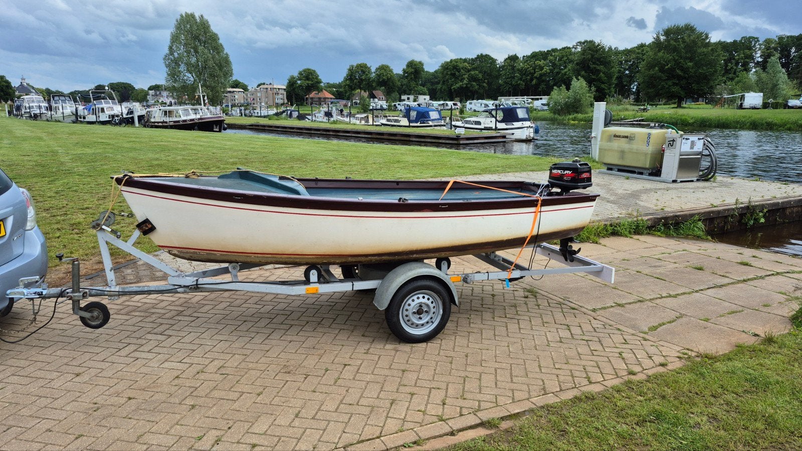 Ocqueteau Polyester boot + Trailer + Mercury 4pk (compleet), Overige merken, Gebruikt, 4 m, Buitenboordmotor