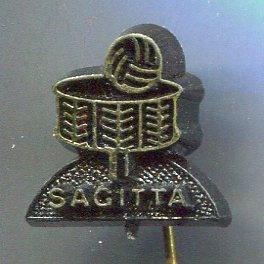 Sagitta zwart plastic korfbal speldje ( Z_179 ), Verzenden, Nieuw, Sport, Speldje of Pin