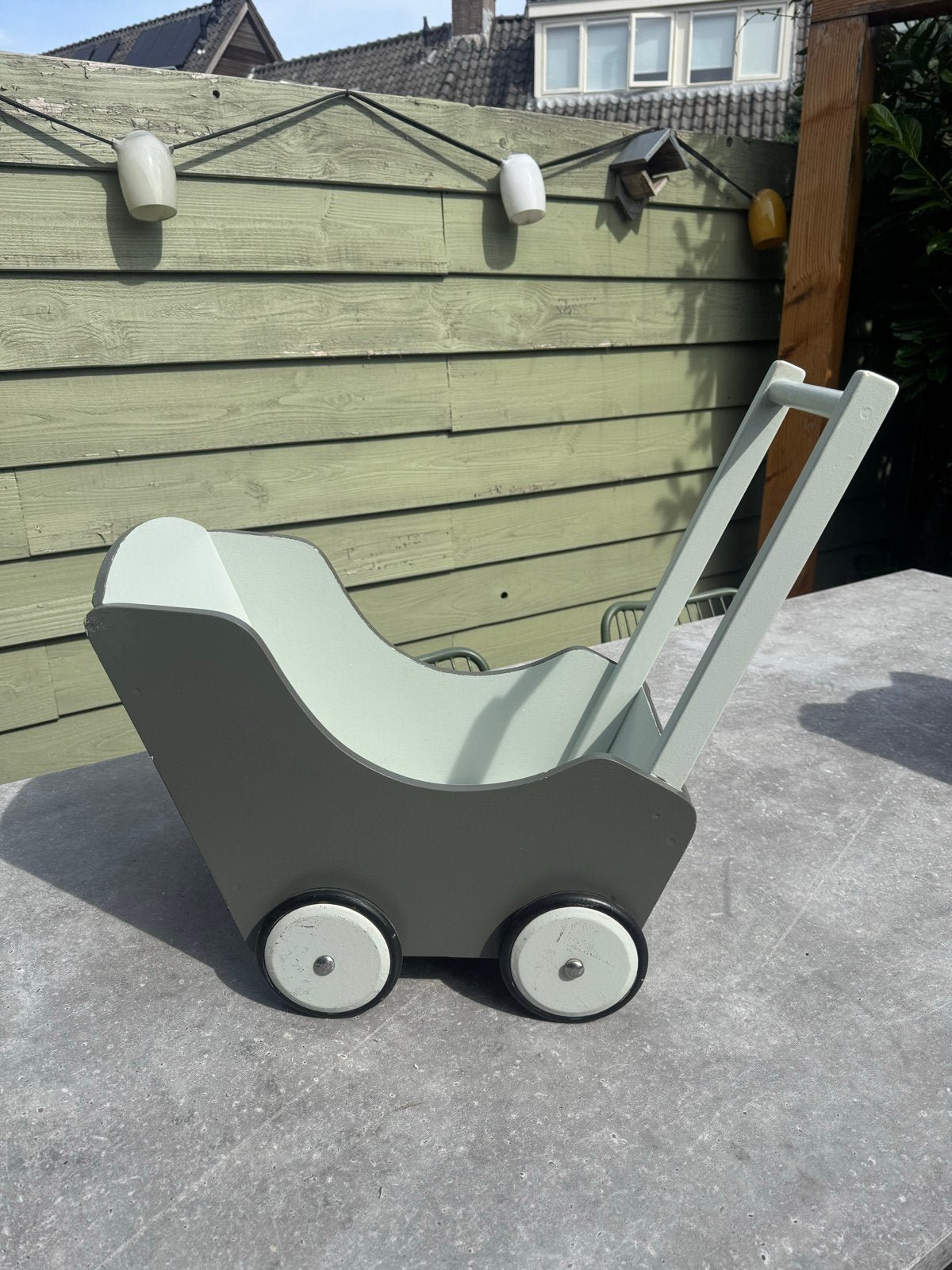Gebruikte houten poppenwagen, Kinderen en Baby's, Ophalen, Gebruikt, Babypop