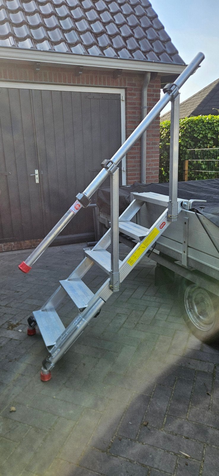 Altrex Calamiteiten Trap - Veilig en Compact, Doe-het-zelf en Verbouw, Ladders en Trappen, Mindenstraat 7, Trap, Altrex, Ophalen of Verzenden