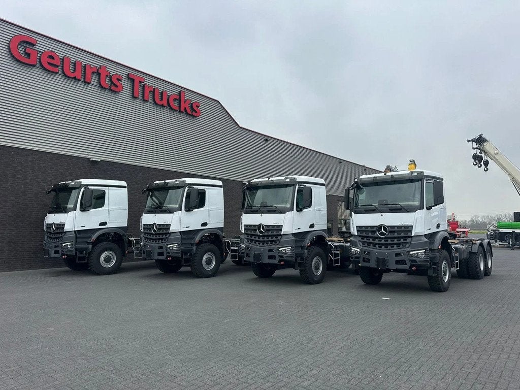 Mercedes-Benz Arocs 4052 AS 6X6 HEAVY DUTY PRIME MOVERS NEW, Auto's, Automaat, Wit, Mercedes-Benz, Bedrijf