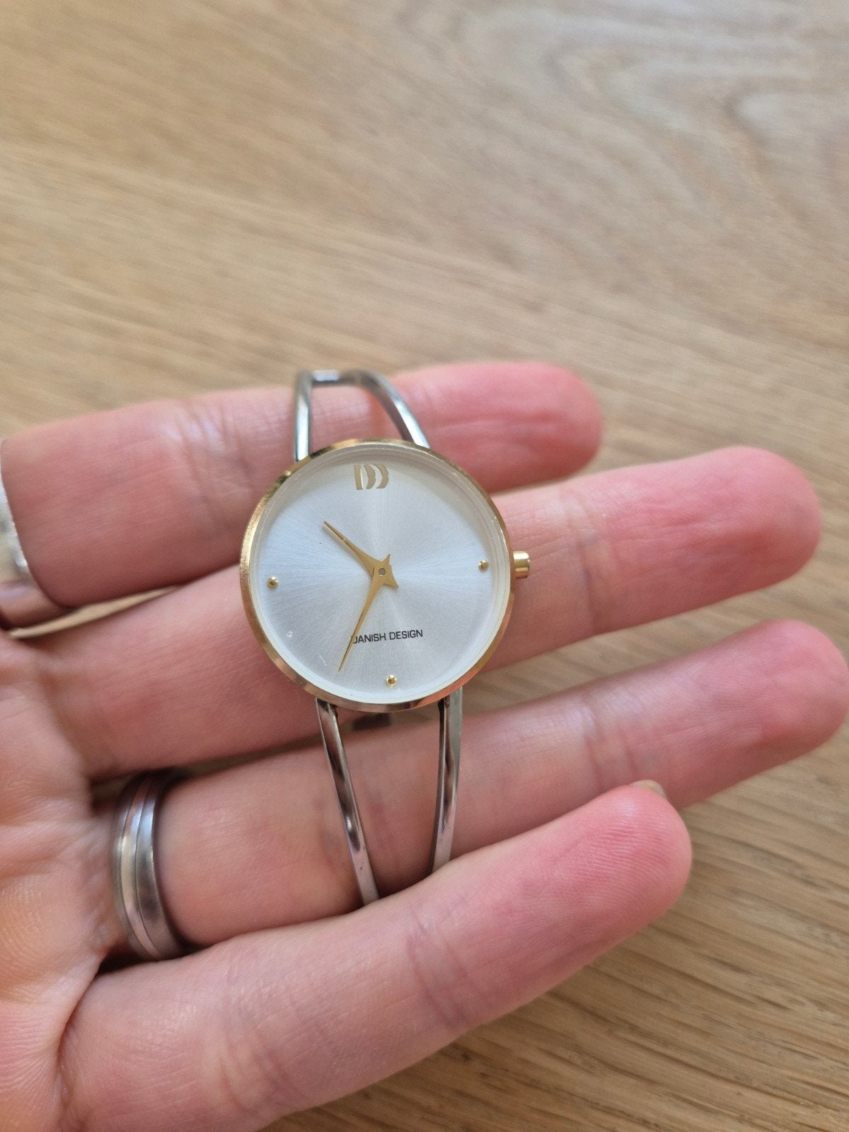 Danish Design Dameshorloge - Elegant en Tijdloos, Sieraden, Tassen en Uiterlijk, Overige merken, Staal, Gebruikt, Staal