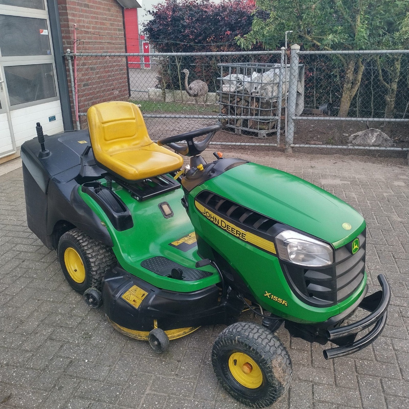 John Deere zitmaaier X155R met opvangbak, Ophalen, Gebruikt, Opvangbak, John Deere hydrostaat