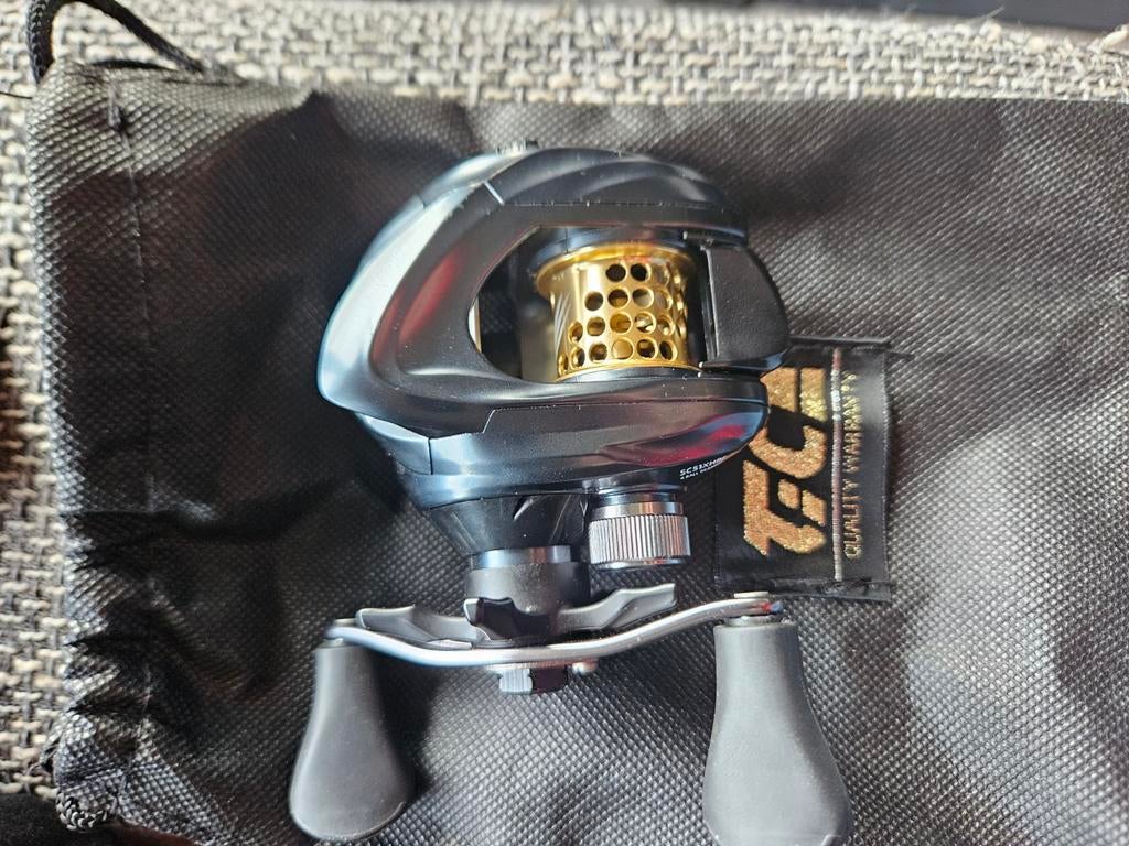 Spro Freestyle Skillz BC met Tica Sharpclaw Reel, Ophalen