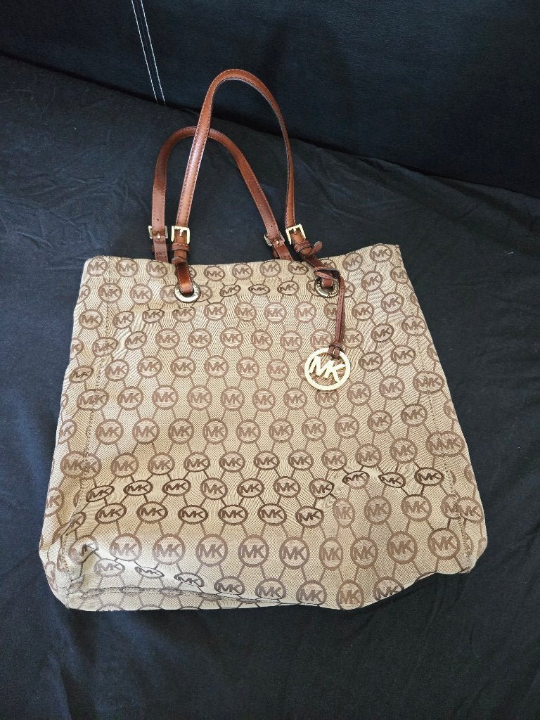 Stijlvol Originele Micheal Kors tas, Sieraden, Tassen en Uiterlijk, Tassen | Damestassen, Ophalen, Zo goed als nieuw, Bruin, Schoudertasje