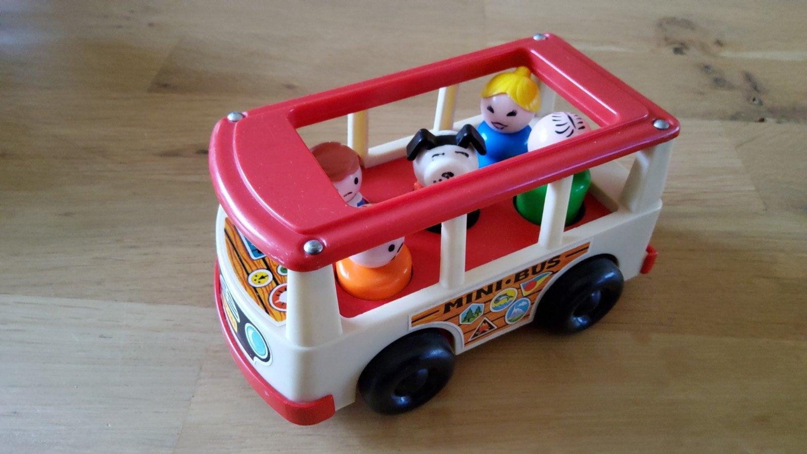 Vintage Fisher-Price mini bus schoolbus 4 poppetjes en hond., Ophalen of Verzenden, Gebruikt, Speelset
