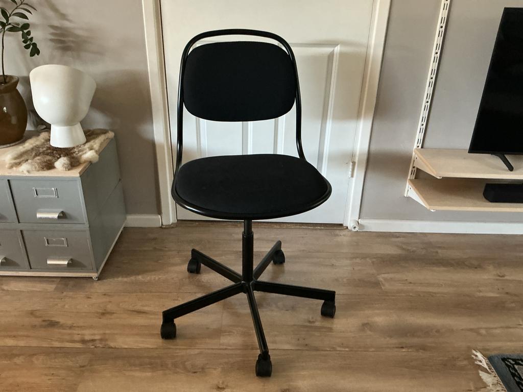 Zwarte IKEA draaistoel, Ophalen, Gebruikt, Zwart, Bureaustoel