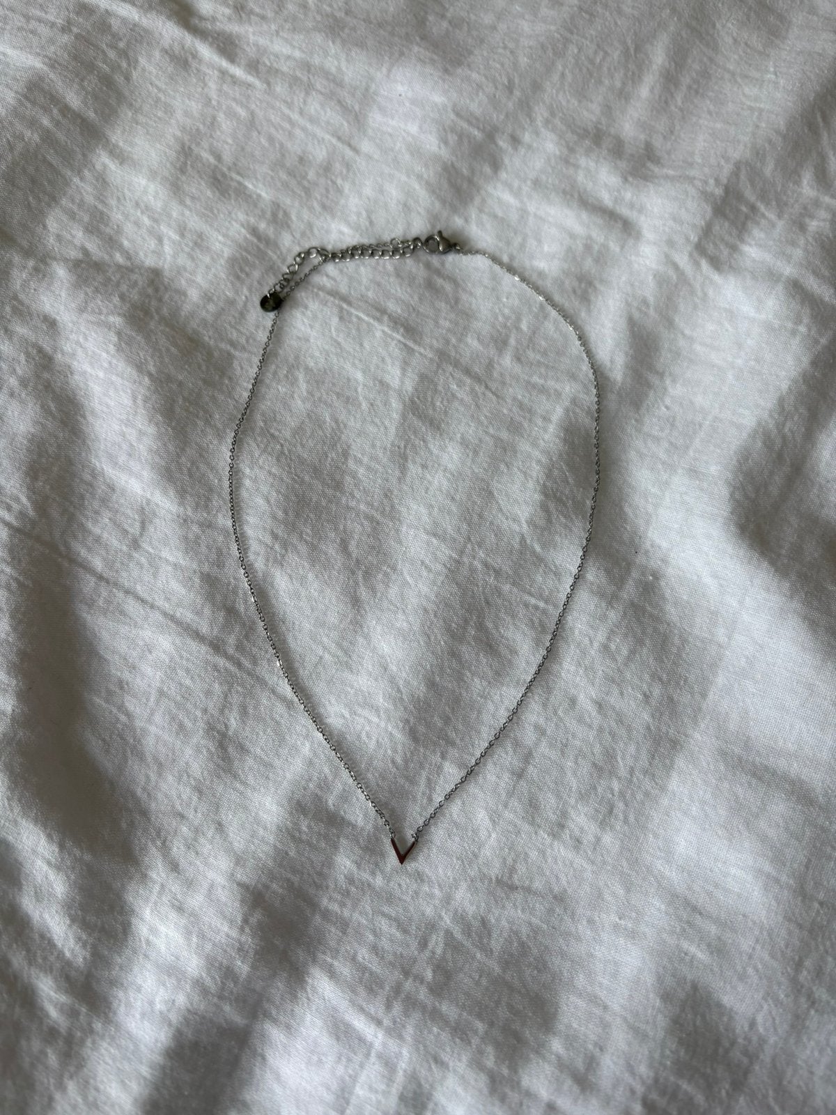 Go Dutch Label ketting zilver met V hanger bedel Day & Eve, Ophalen of Verzenden, Zilver, Met hanger
