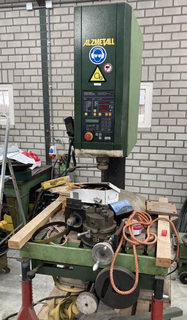 Alzmetall AC45, Doe-het-zelf en Verbouw, Gereedschap | Boormachines, Ophalen, Zo goed als nieuw, 600 watt of meer, Kolomboormachine