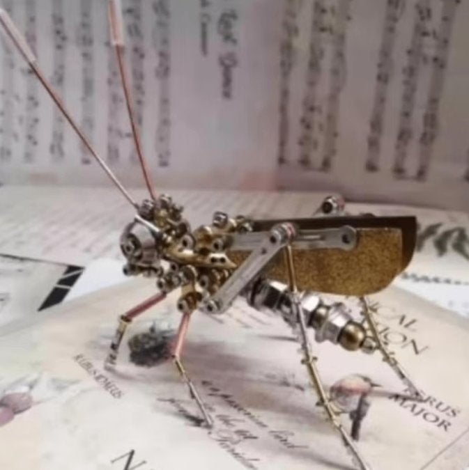 Prachtige Steampunk Sprinkhaan van metaal (11cm), Verzamelen, Ophalen of Verzenden, Nieuw, Dier