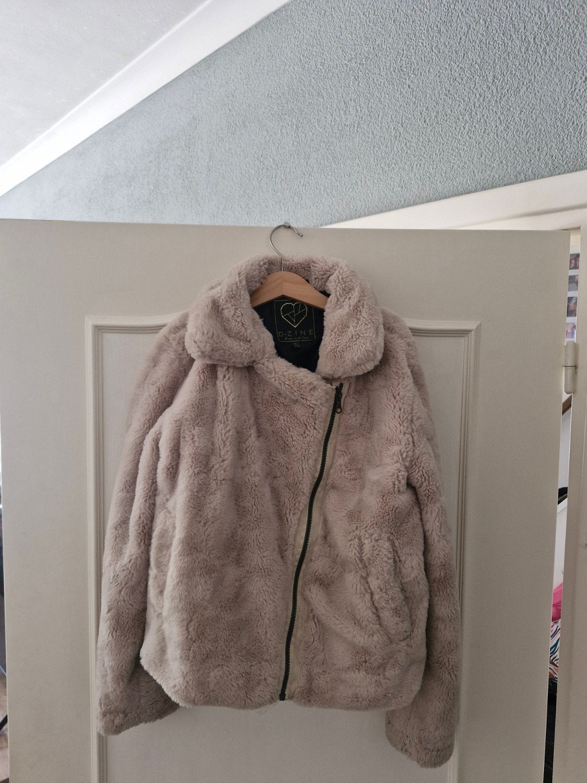 winterjas meisje merk D zine mt 152-158, Ophalen of Verzenden, Zo goed als nieuw, Maat 34 (XS) of kleiner, Zwart
