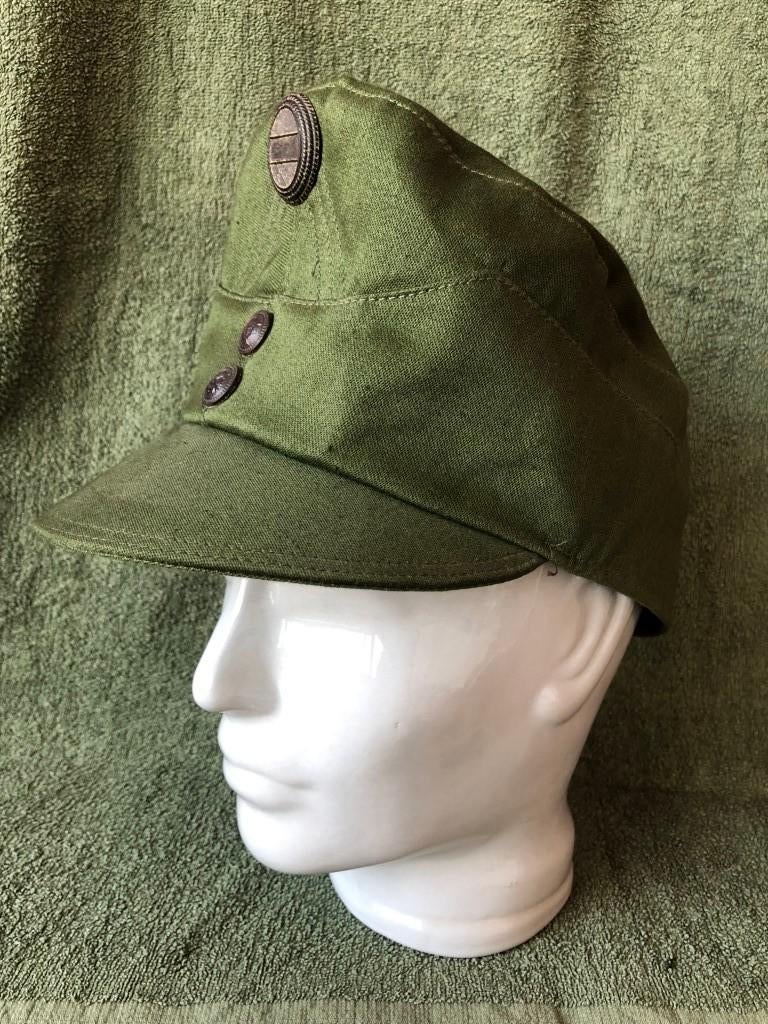 Uniform, veldpet Hongaarse Leger, Ophalen of Verzenden, Landmacht, Overige gebieden, Kleding of Schoenen