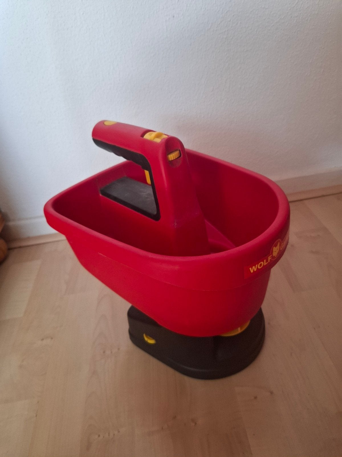 Wolf-Garten Strooiwagen - Handig voor zaad en mest, Ophalen, Zo goed als nieuw