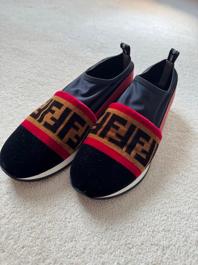 Fendi Flow Sneakers Zwart/Rood Dames 40, Ophalen of Verzenden, Zo goed als nieuw, Zwart, Sneakers of Gympen