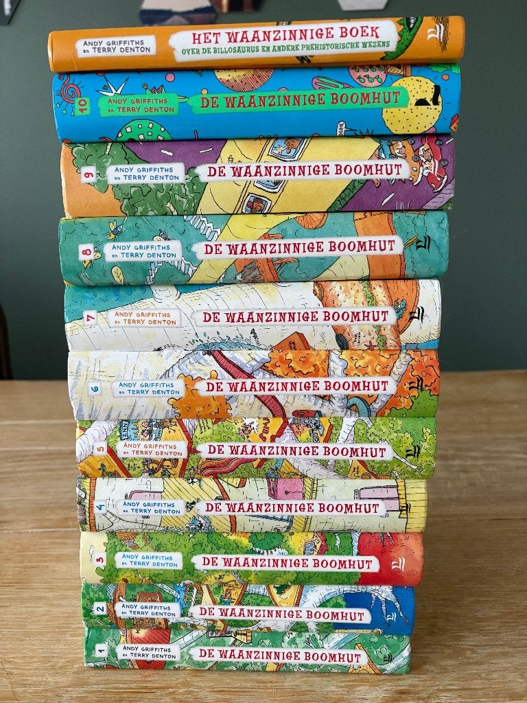 Serie boeken De waanzinnige Boomhut - 11 boeken, Boeken, Ophalen of Verzenden, Gelezen, Andy Griffiths; Terry Denton, Non-fictie