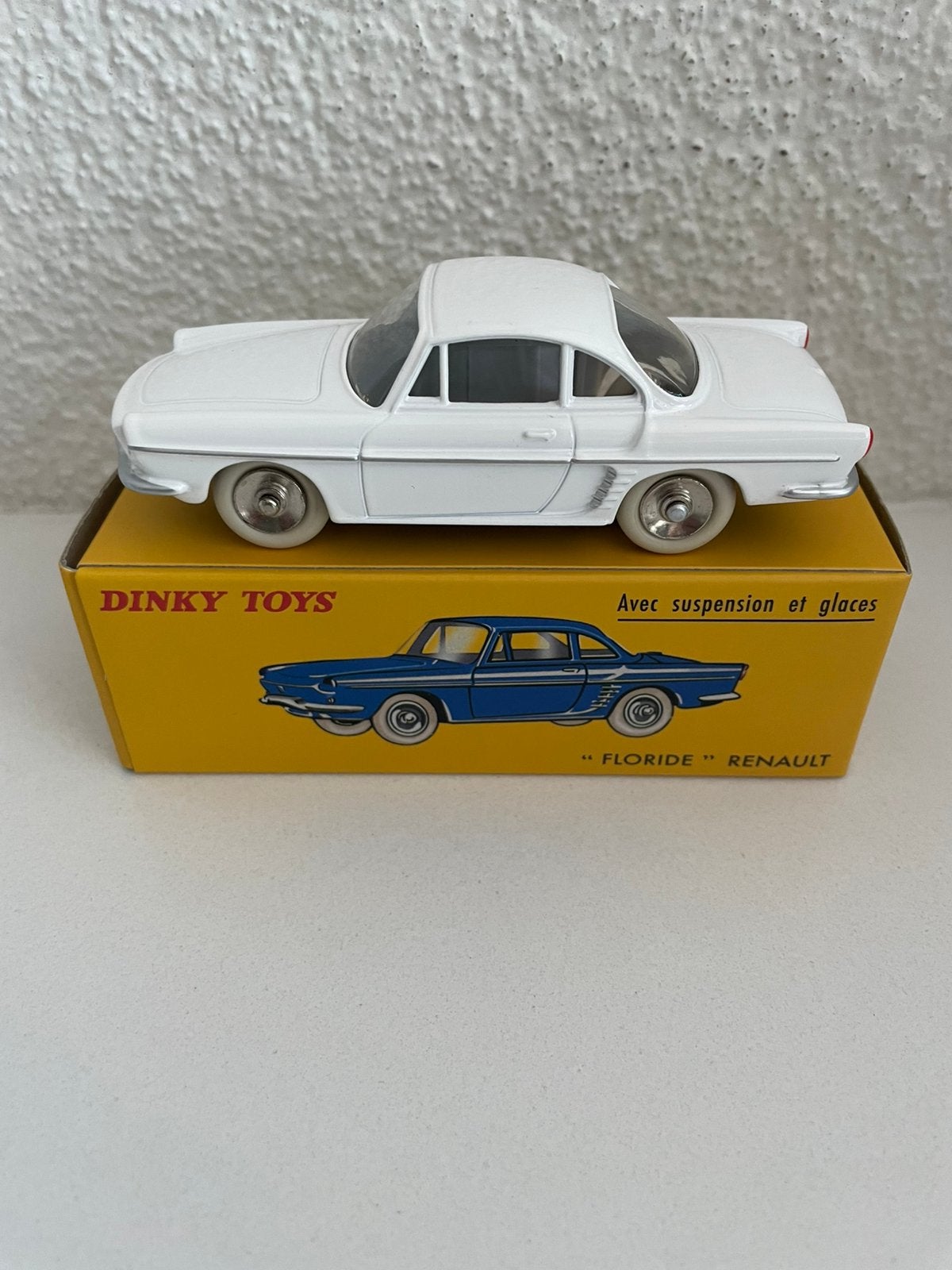 Dinky Toys 1:43 Renault Froride 543 (Atlas), Ophalen of Verzenden, Nieuw, Auto, Dinky Toys