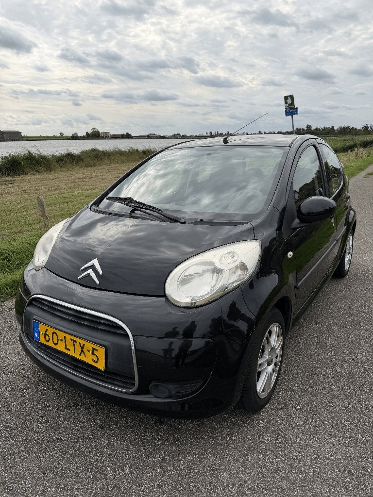 Citroën C1 2010 Zwart - 99.920 km!, Voorwielaandrijving, Stof, Zwart, 4 stoelen