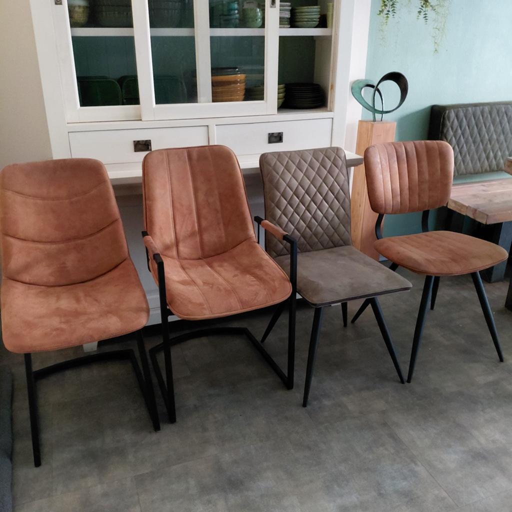 4 eetkamerstoelen in terra en groen in nette staat, Ophalen, Gebruikt, Overige kleuren, Vier