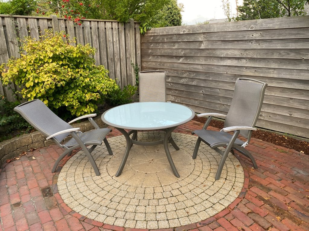 Tuintafel met drie stoelen, Ophalen, Gebruikt, 3 zitplaatsen, Aluminium