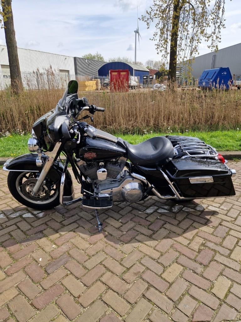 Harley Davidson electra glide FLHTI Bouwjr 2004 NL geleverd, Motoren, Motoren | Harley-Davidson, 2 cilinders, Bedrijf, Overig