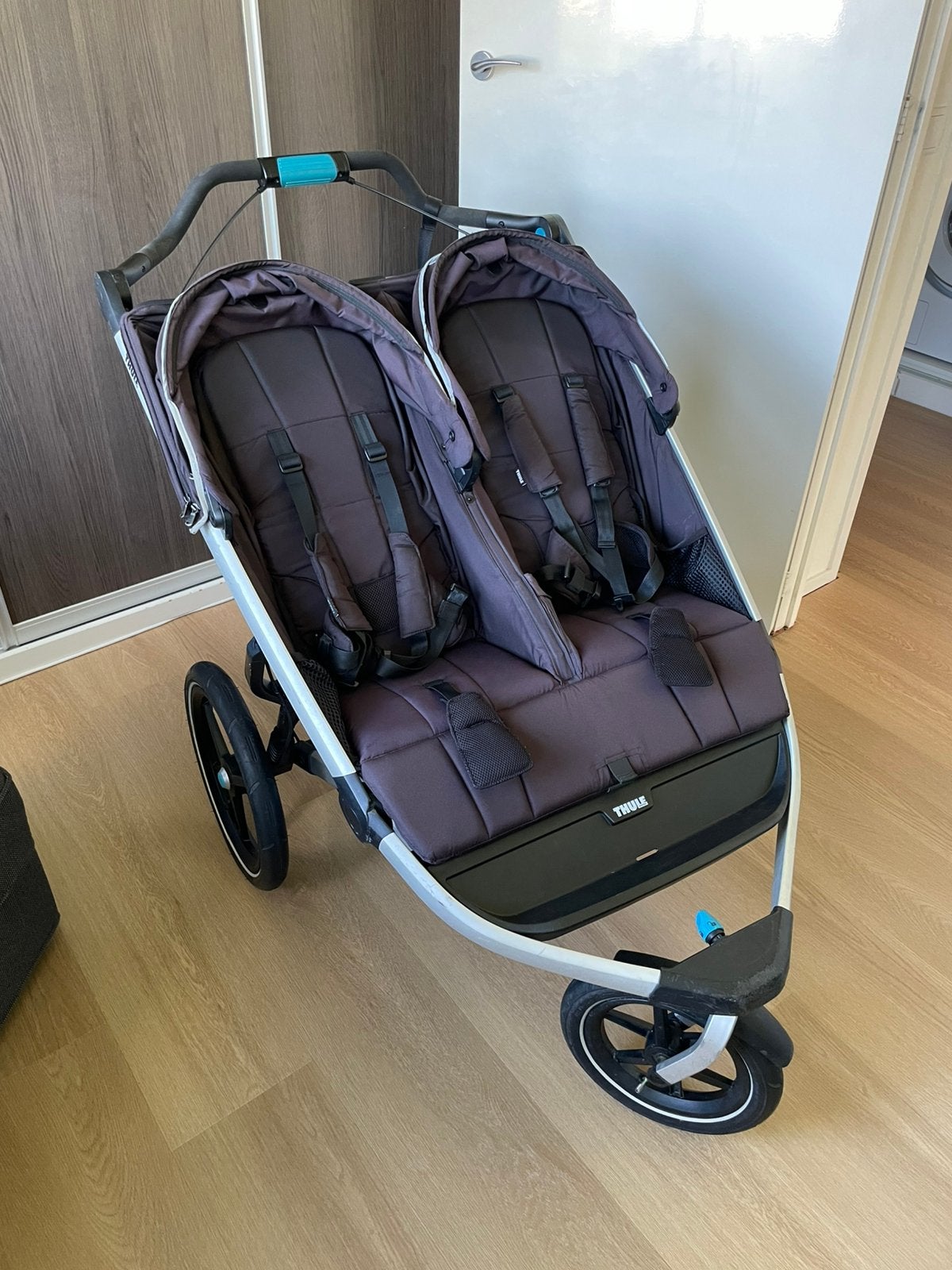 Thule Urban Glide 2 Double / duo, Duowagen, Zo goed als nieuw, Ophalen, Kinderwagen