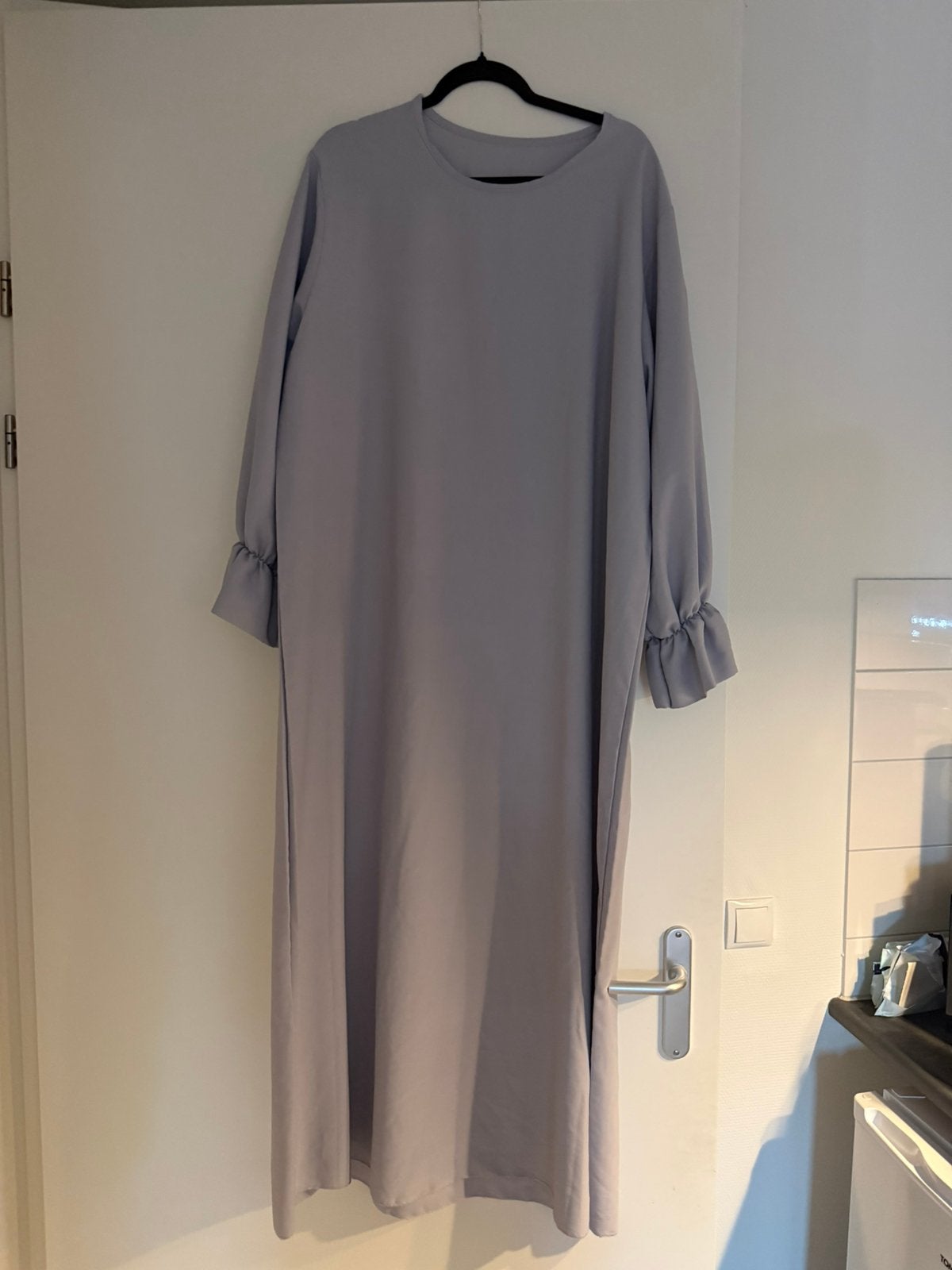 licht kleur abaya, Ophalen of Verzenden, Zo goed als nieuw