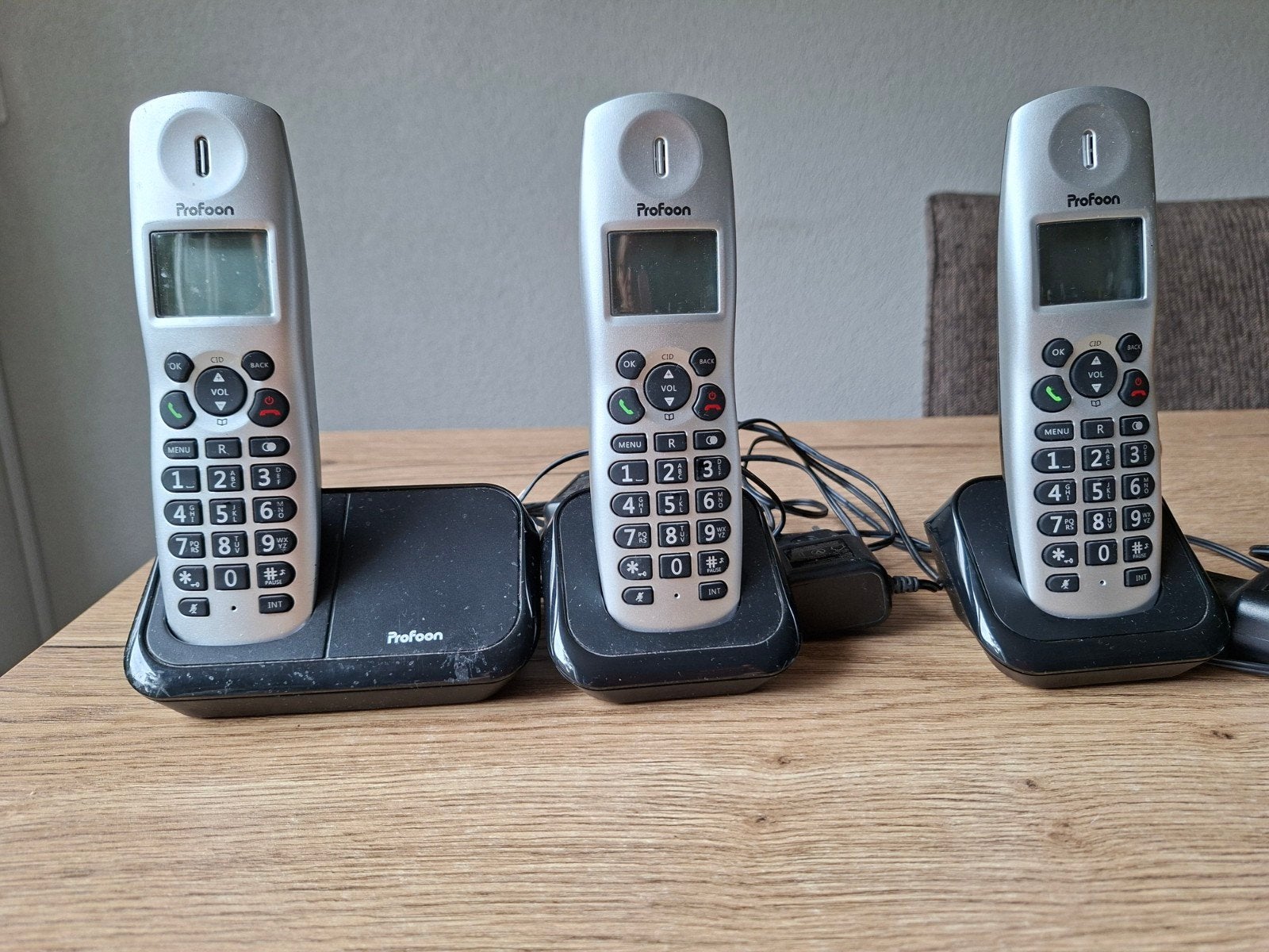 Telefoons 3x huis telefoons Profoon voor iedere etage 1, Ophalen of Verzenden, Gebruikt, 3 handsets