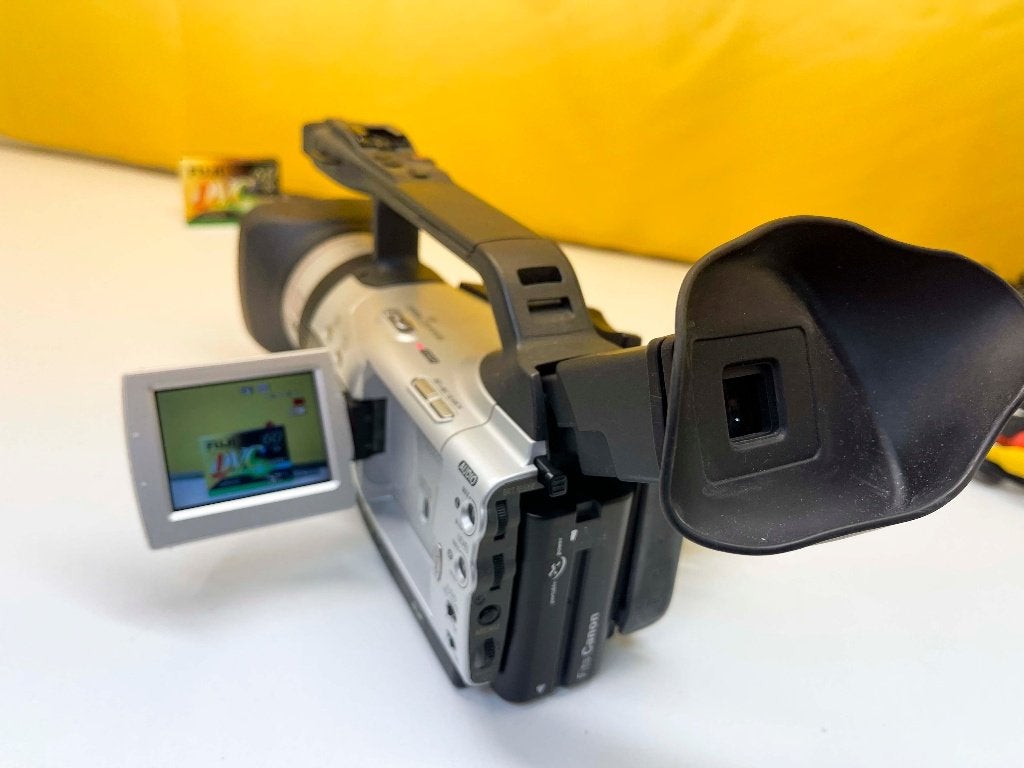 Canon DM-XM2 Mini DV Met Firewire om direct Digitaliseren, N, N, Canon, Ophalen of Verzenden