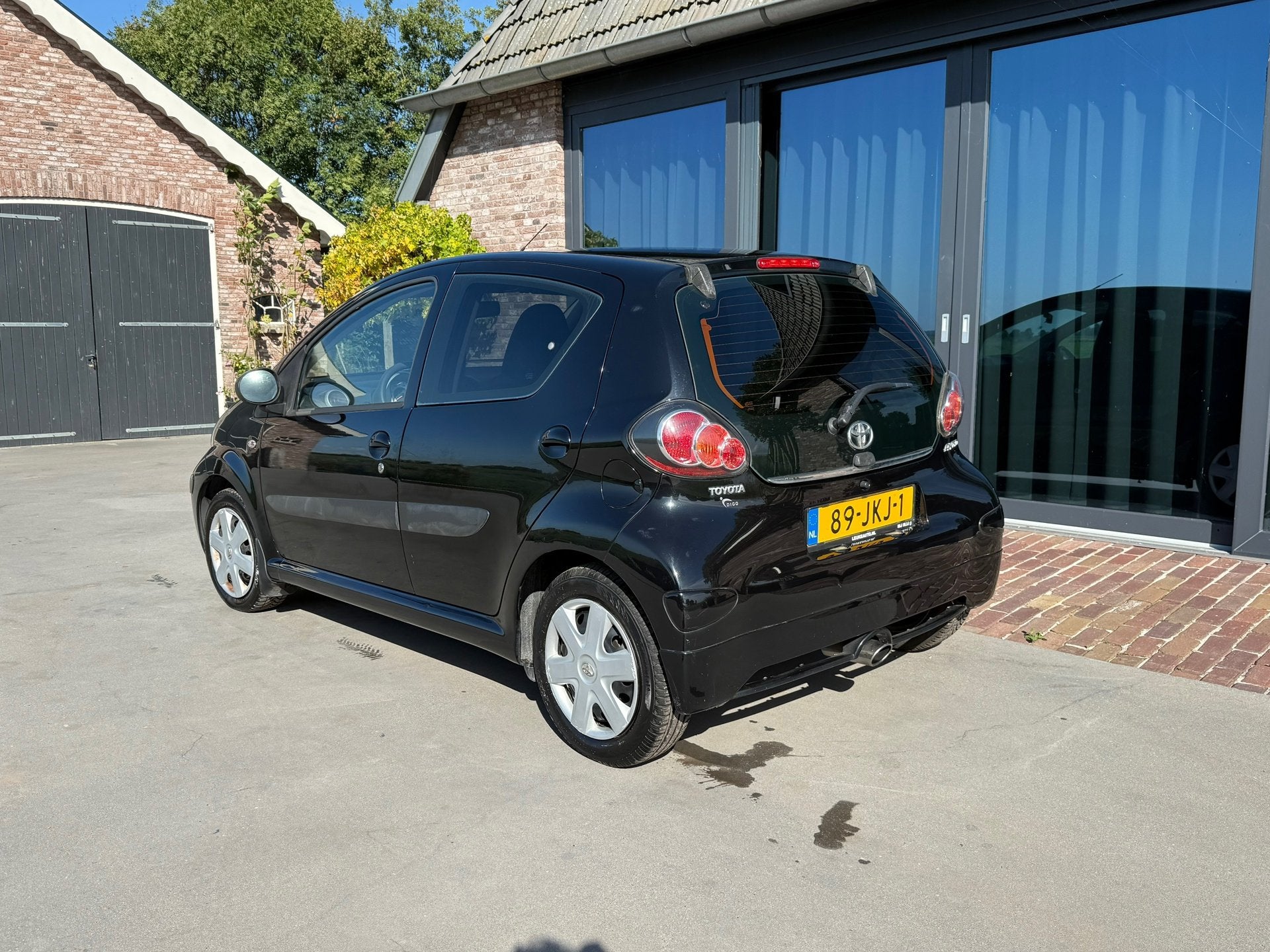Foto 7 van Toyota Aygo 5 Deurs 165134 KM 1.0-12V