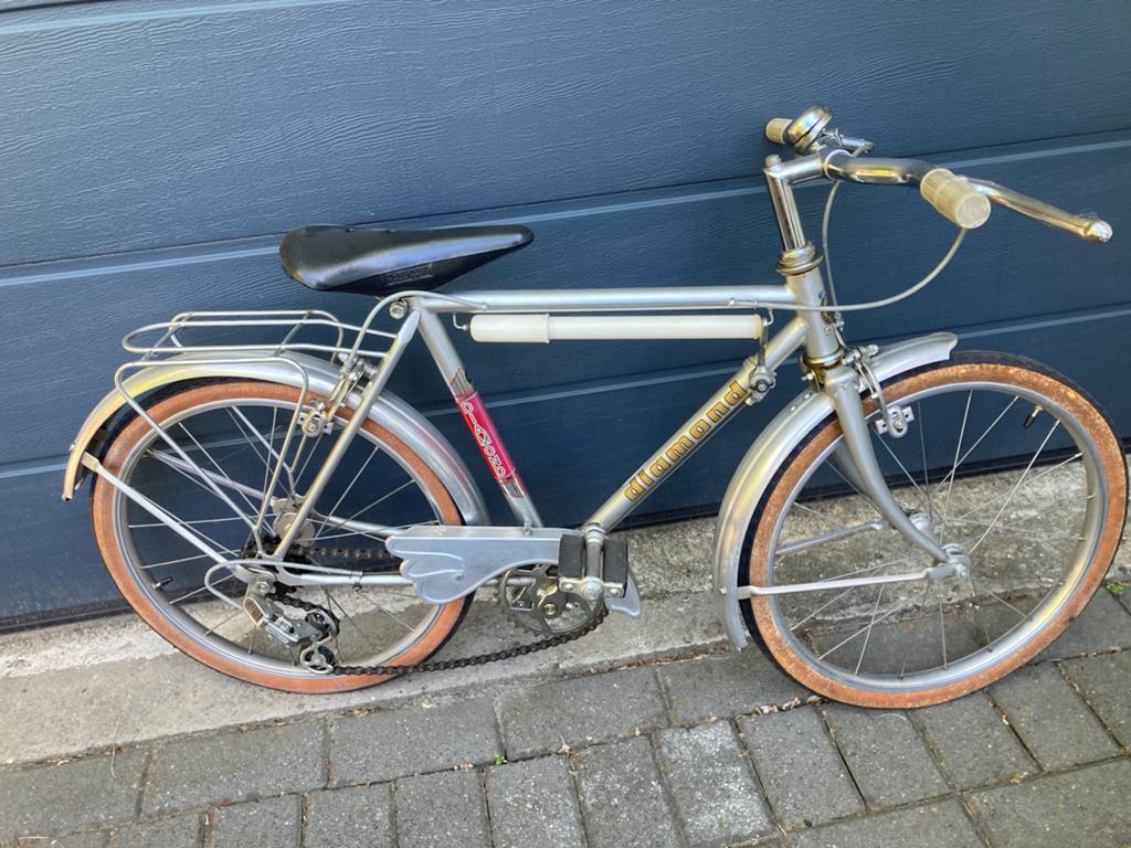Vintage sportfietsje, Ophalen