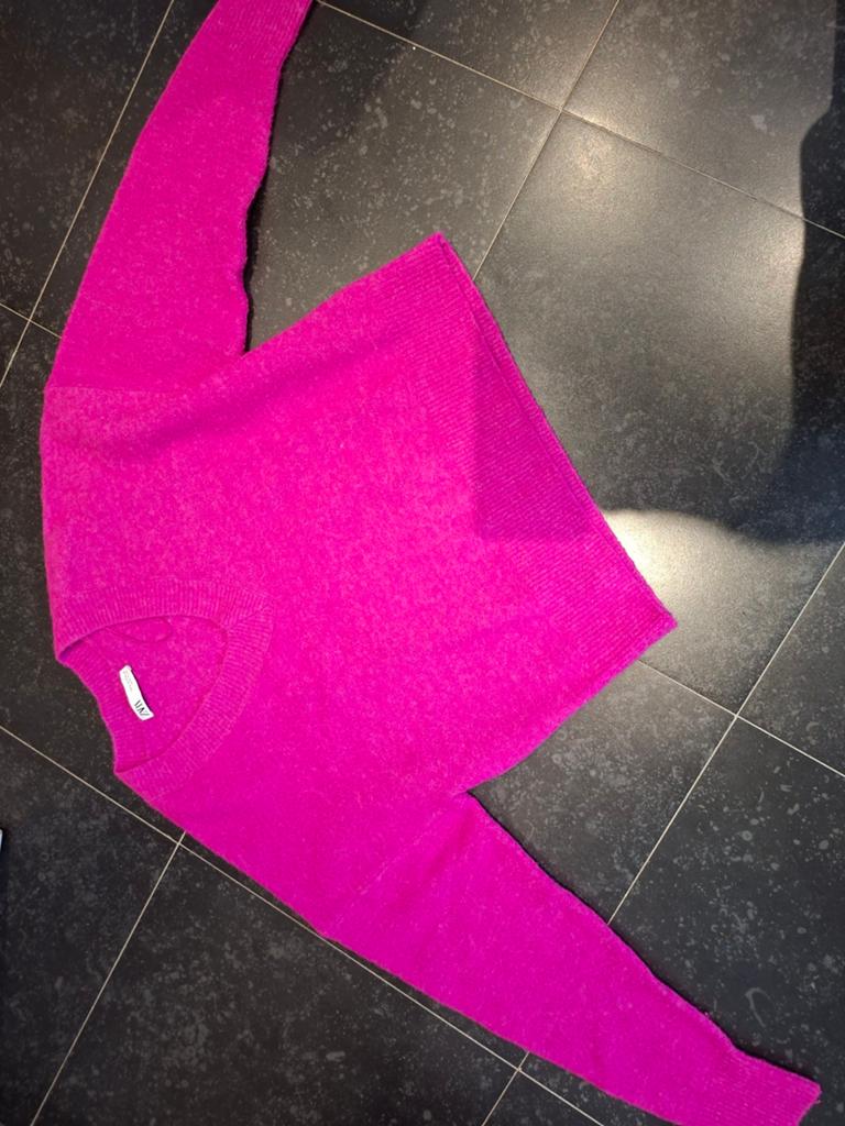 Zara trui maat M in felroze, Kleding | Dames, Truien en Vesten, Maat 38/40 (M), Zara, Ophalen of Verzenden, Zo goed als nieuw