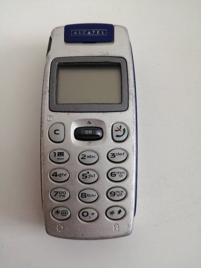 WEG=WEG!!! VINTAGE ALCATEL GRIJZE MOBIELTJE COLLECTORS ITEM, Verzenden, Gebruikt, Geen camera, Klassiek of Candybar
