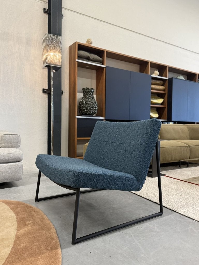 Nieuw Harvink Hebbes Fauteuil blauw stof Design stoel