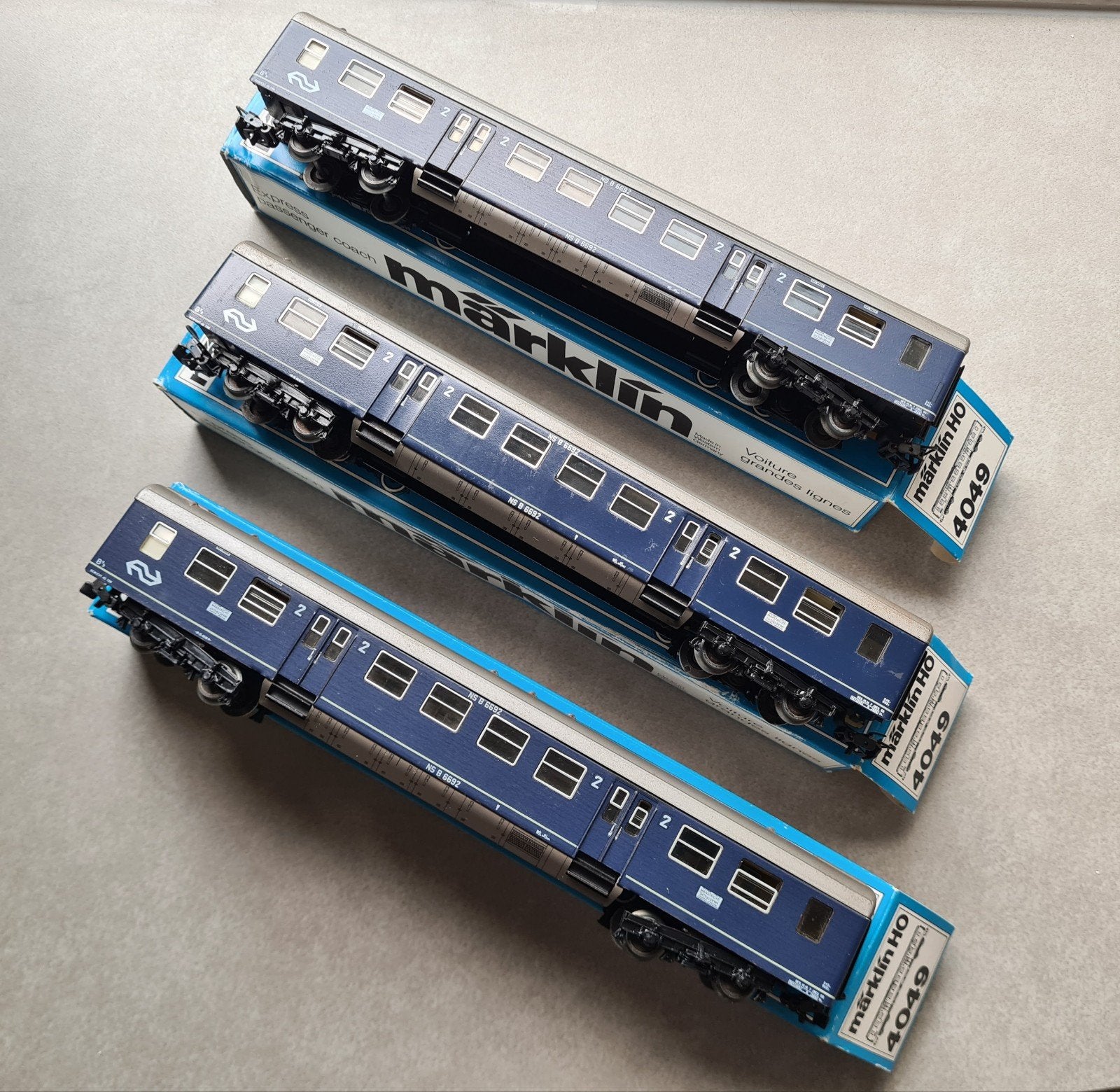 Märklin 4049 NS 2e klasse 3 stuks, Hobby en Vrije tijd, Modeltreinen | H0, Wisselstroom, Gebruikt, Wagon, Ophalen of Verzenden