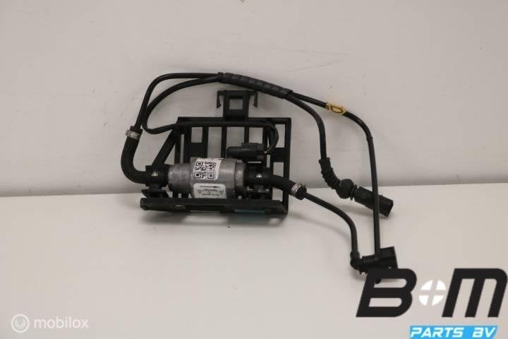 Doseerpomp standkachel Passat B8 3Q0201607A, Gebruikt