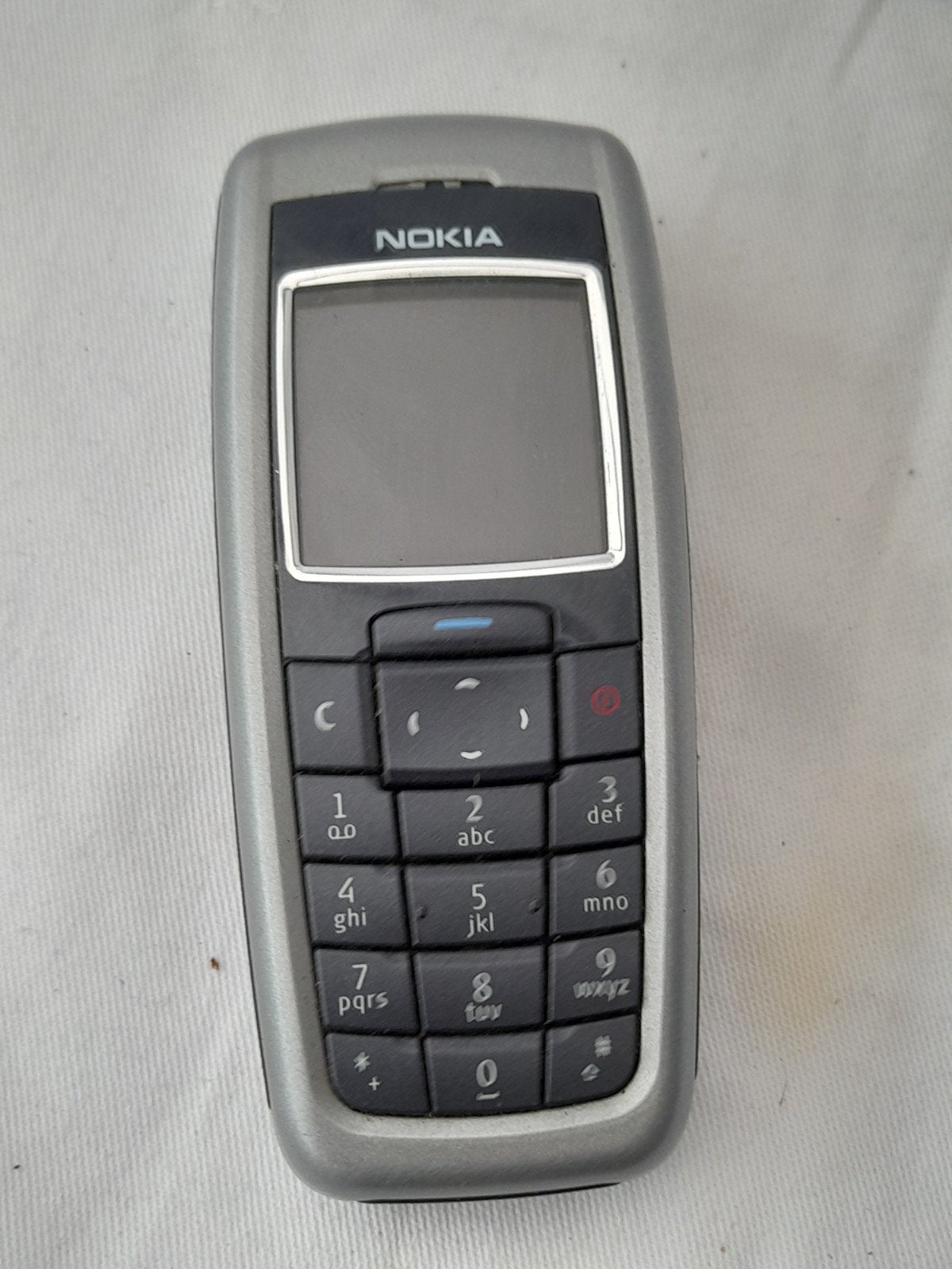 Nokia 2600 - Klassieke mobiele telefoon, Gebruikt, Geen camera, Fysiek toetsenbord, Ophalen of Verzenden