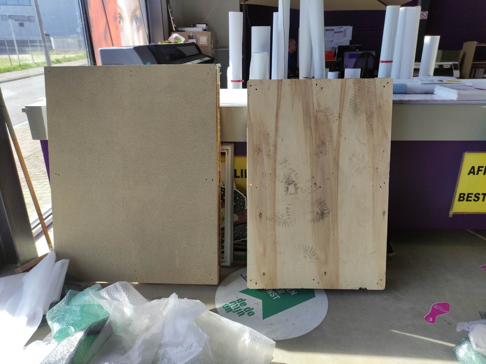 Pallet met bovenplaat, Ophalen