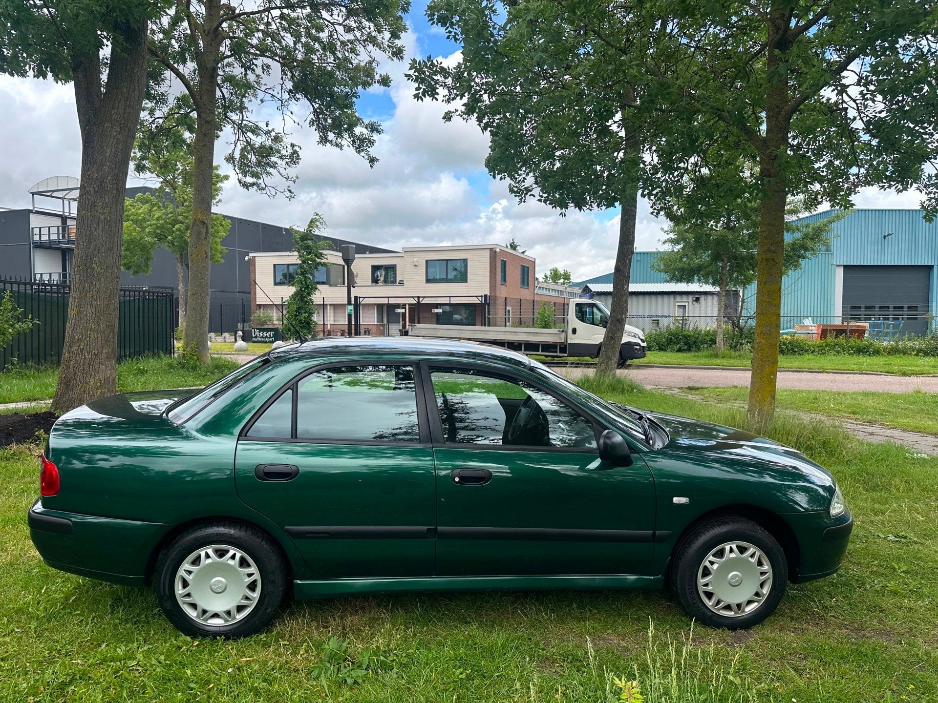 Mitsubishi Carisma 1.6 Avance Airco Elek. Ramen 46DKM NAP! 1, Auto's, 4 cilinders, 49 €/maand, Bedrijf, Handgeschakeld