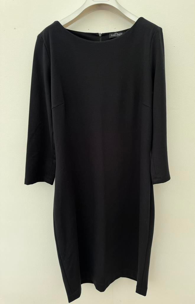 Ladress XXL, Kleding | Dames, Jurken, Zwart, Maat 46/48 (XL) of groter, Ophalen of Verzenden, Gedragen