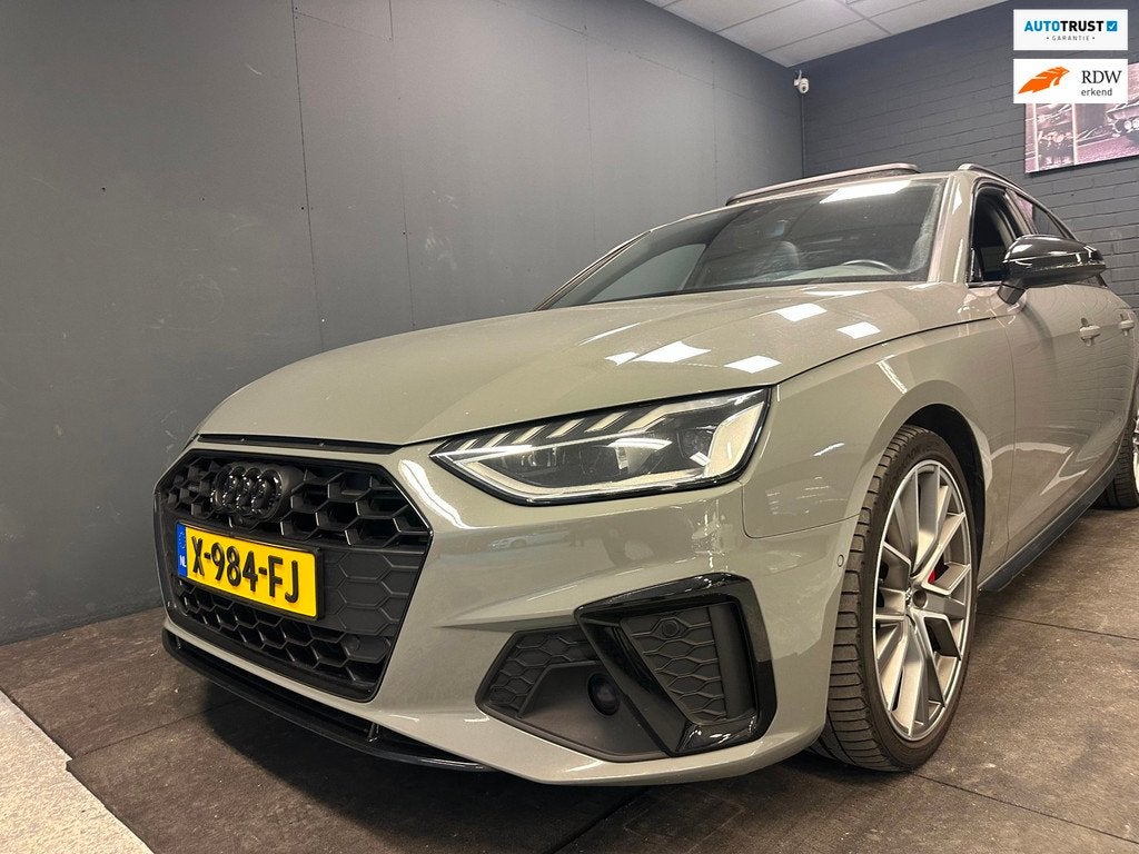 Audi A4 Avant 45 TFSI quattro Edition one PANO CAMERA 360 in, Auto's, Automaat, Gebruikt, Euro 6, 4 cilinders