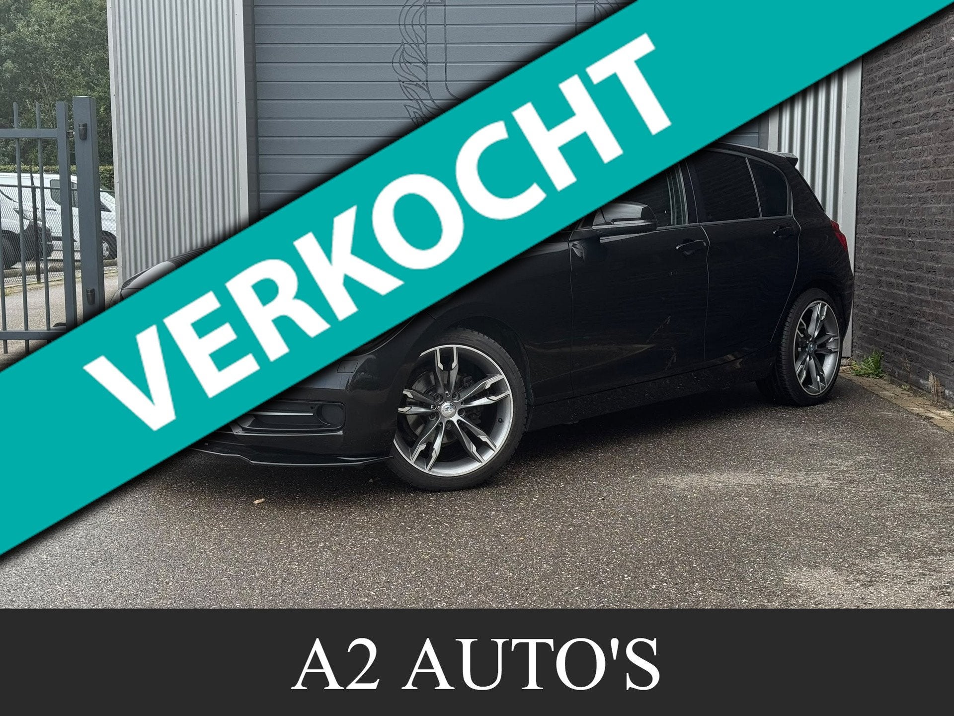 BMW 1-serie 116i Business+ Nap|Navi|Sensor, Euro 5, Gebruikt, 4 cilinders, Zwart