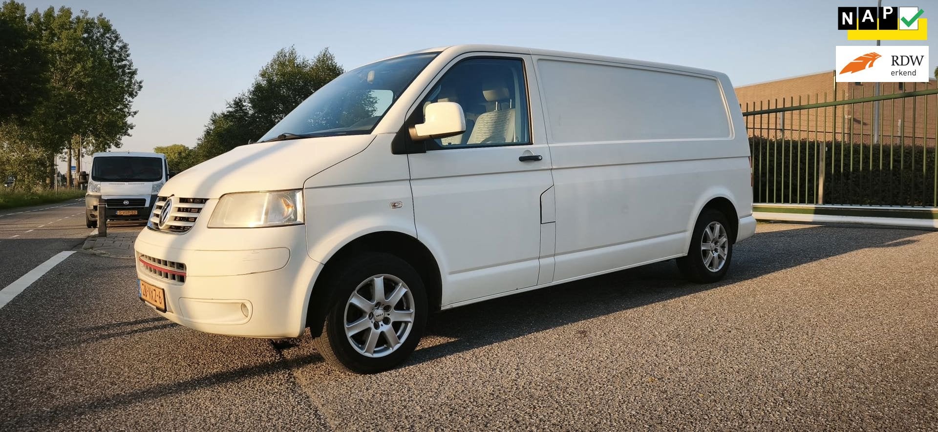 Volkswagen Transporter 2.5 TDI 340 Airco! Nap!, Voorwielaandrijving, Stof, Gebruikt, Volkswagen