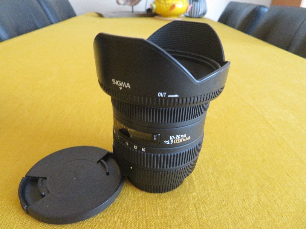 Nikon 85mm en Sigma 10-20mm Bieden mag, Beschermhoes/tas, Nikon, Zo goed als nieuw, Nikon F-mount
