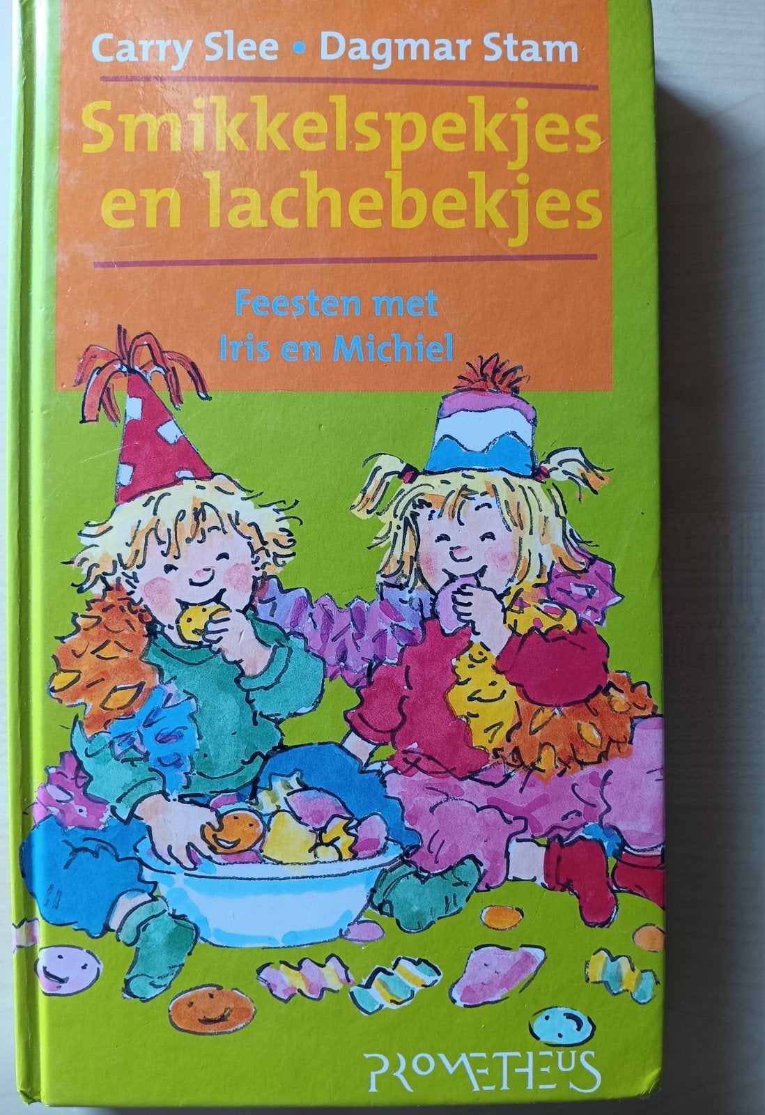 Smikkelspekjes en lachebekjes, Ophalen of Verzenden, Gelezen, Carry Slee, Dagmar Stam, Fictie algemeen