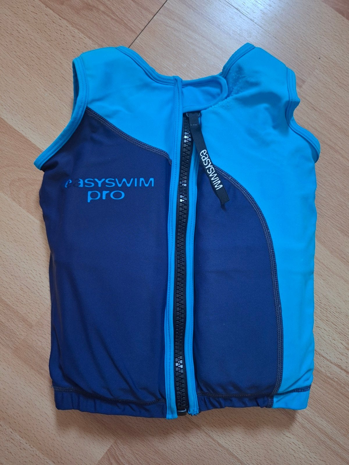 Easyswim pro zwemvest/ drijfpakje maat M 4-6 jaar, Kinderen en Baby's, Kinderkleding | Kinder-zwemkleding, Ophalen of Verzenden