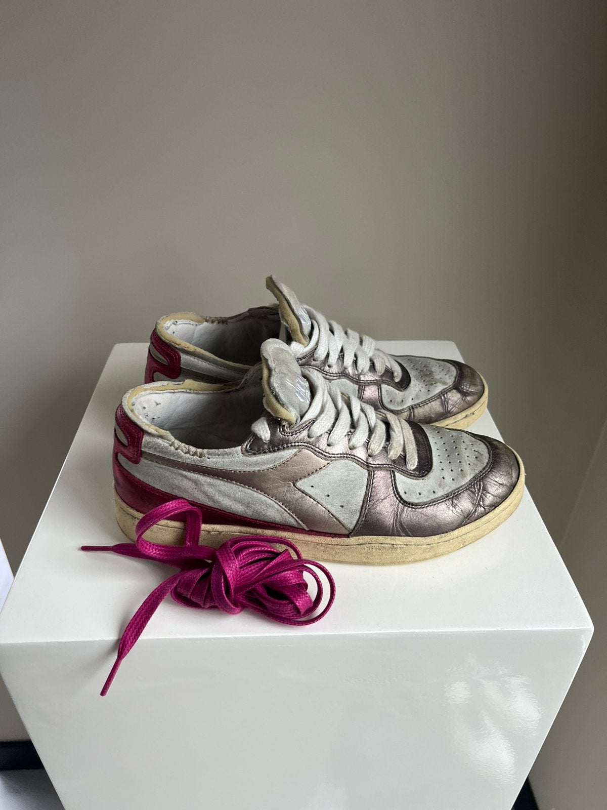 Diadora metallic & fuchsia sneaker gymp mt 41, Ophalen of Verzenden, Sneakers of Gympen, Roze, Gedragen