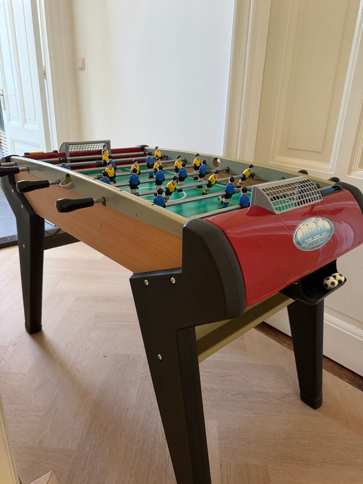 Smoby Tafelvoetbaltafel - Perfect voor uren speelplezier!, Ophalen, Gebruikt