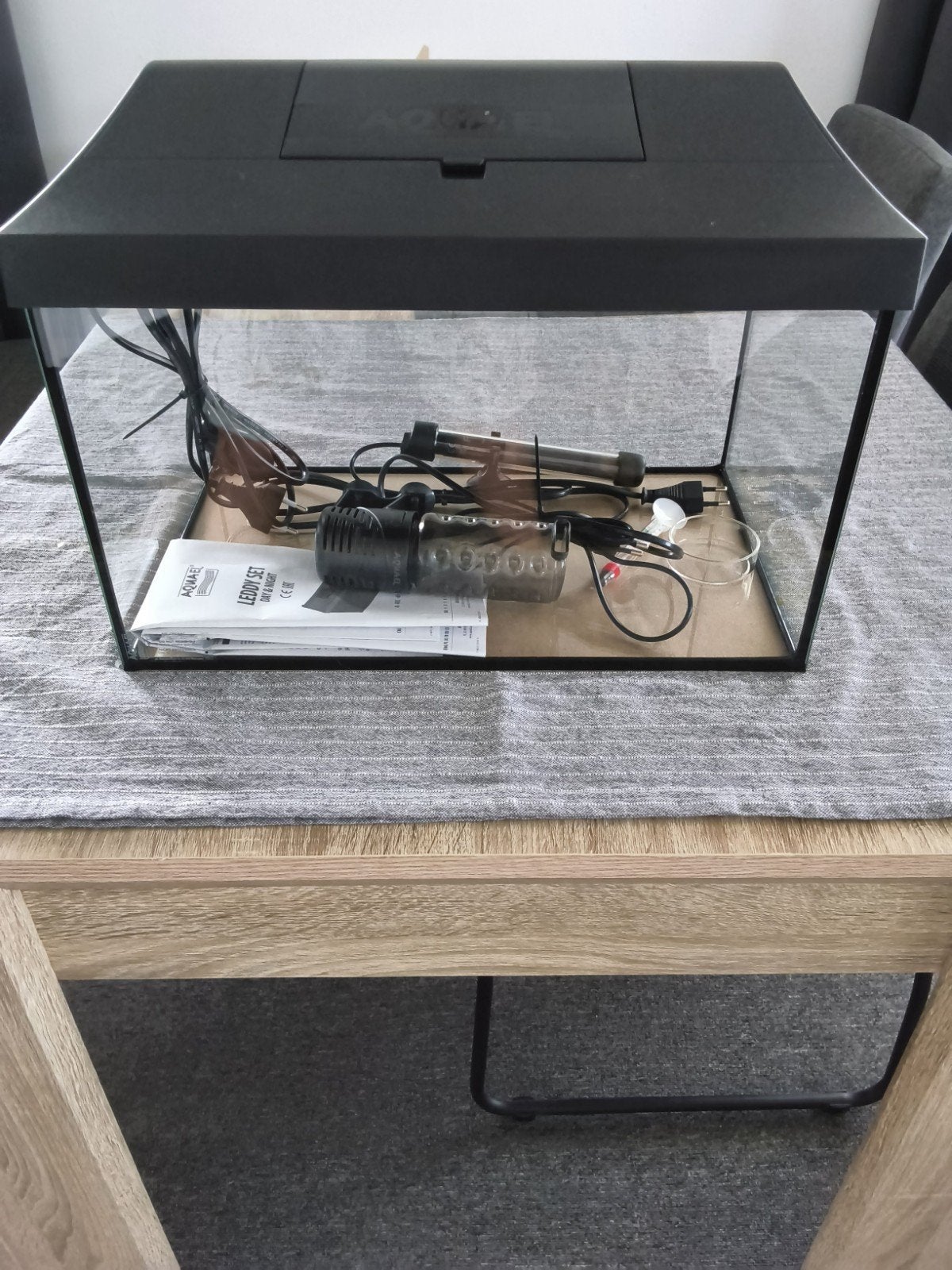 compleet 25 liter aquael aquarium, Ophalen, Gebruikt, Leeg aquarium, Aquael
