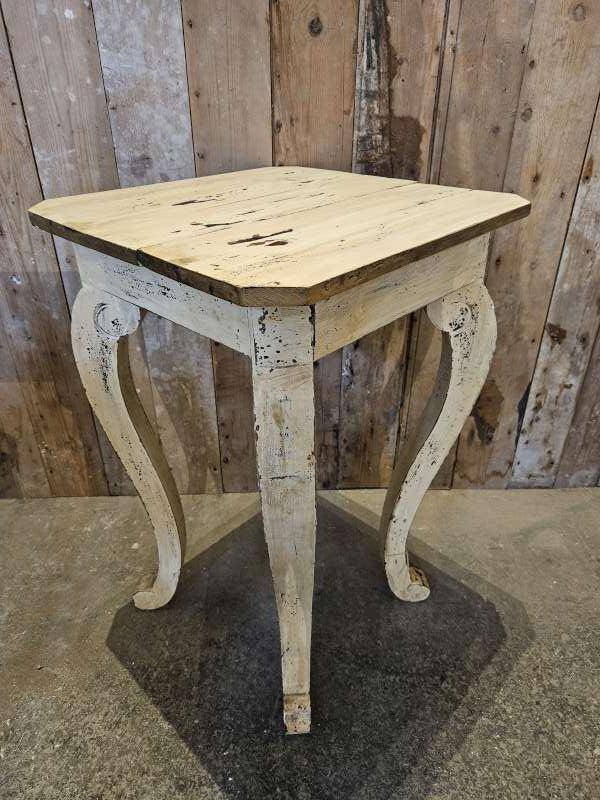 shabby tafeltje ``WOONWINKEL RUSTIEK``, Verzenden